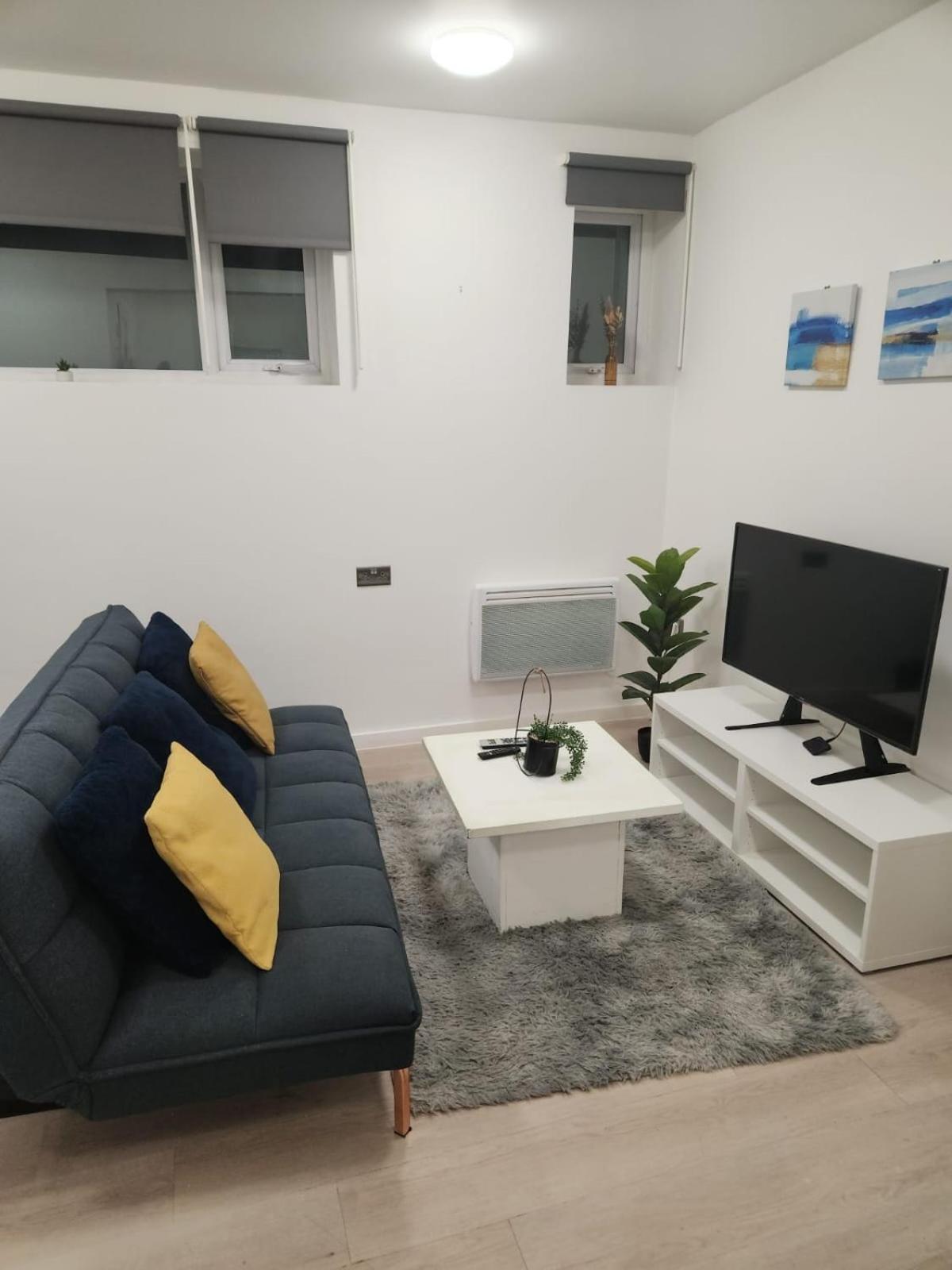 Sleeps 4 Modern Golders Nw11 Londra